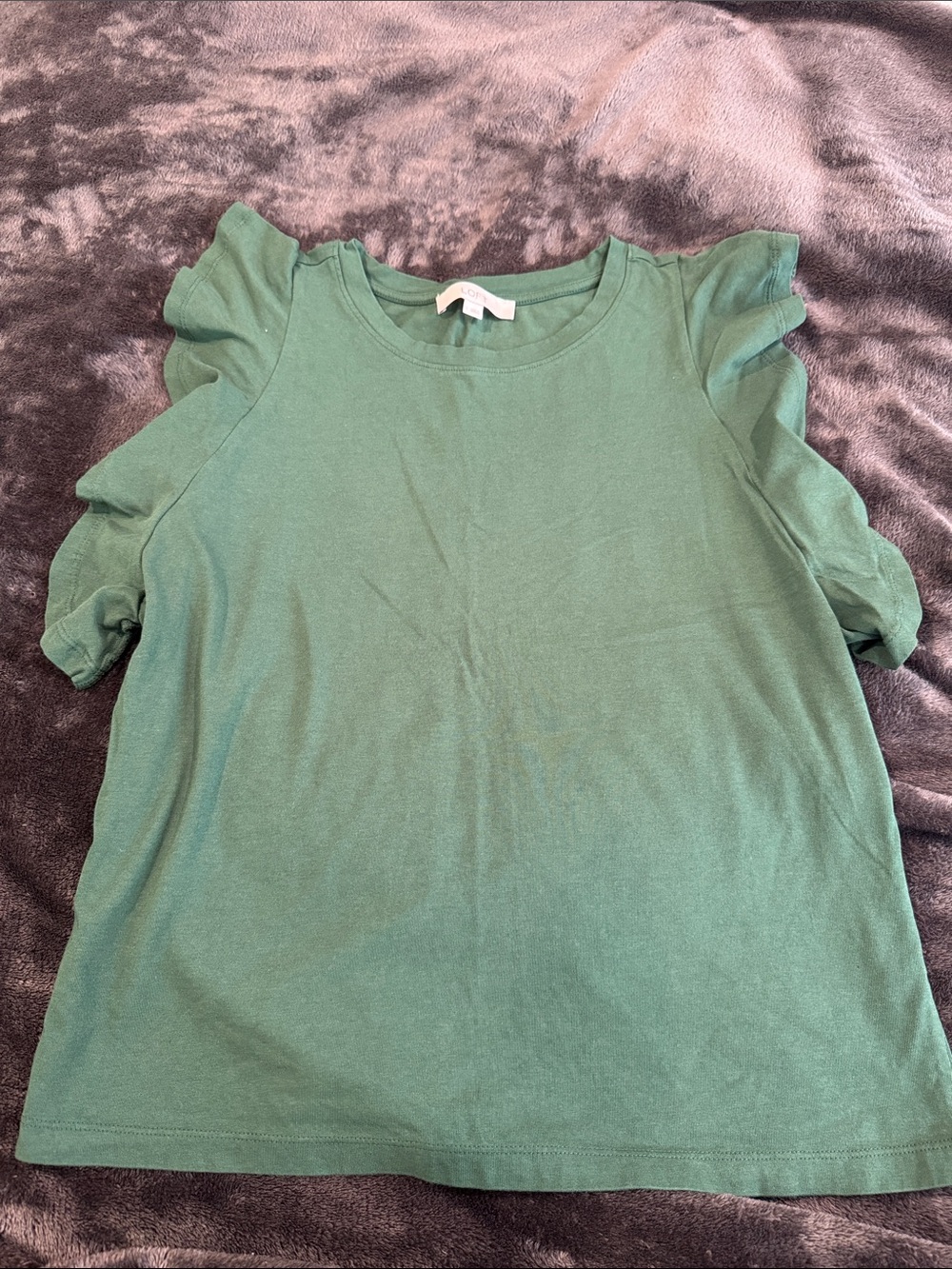 LOFT Green Ruffle Sleeve Short Sleeve Tee
